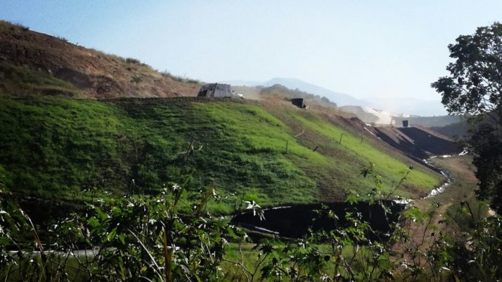 Conozca las actividades ambientales que se realizan en “El Carrasco” para la clausura de celdas.